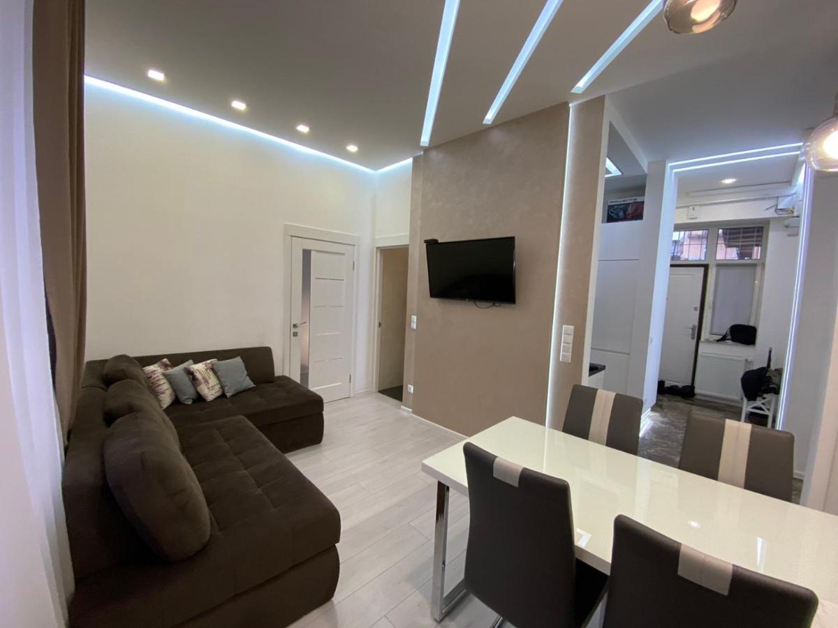 Galicia Apartments Лвив Екстериор снимка