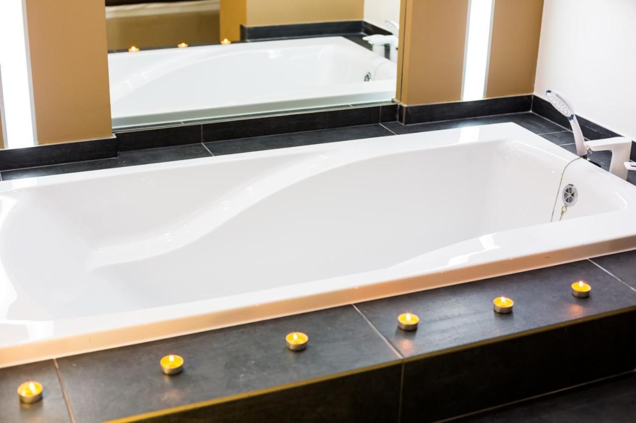 Galicia Apartments Лвив Екстериор снимка
